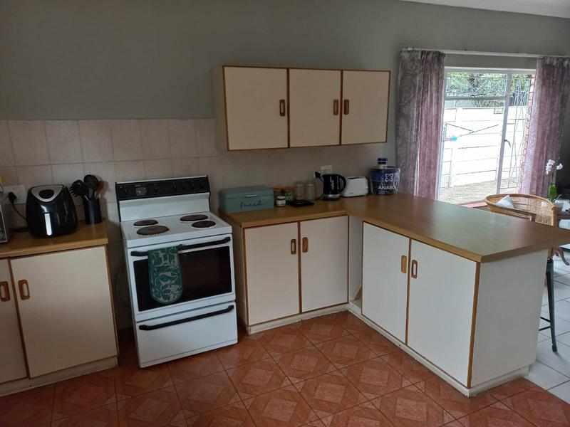 To Let 2 Bedroom Property for Rent in Grahamstown Eastern Cape